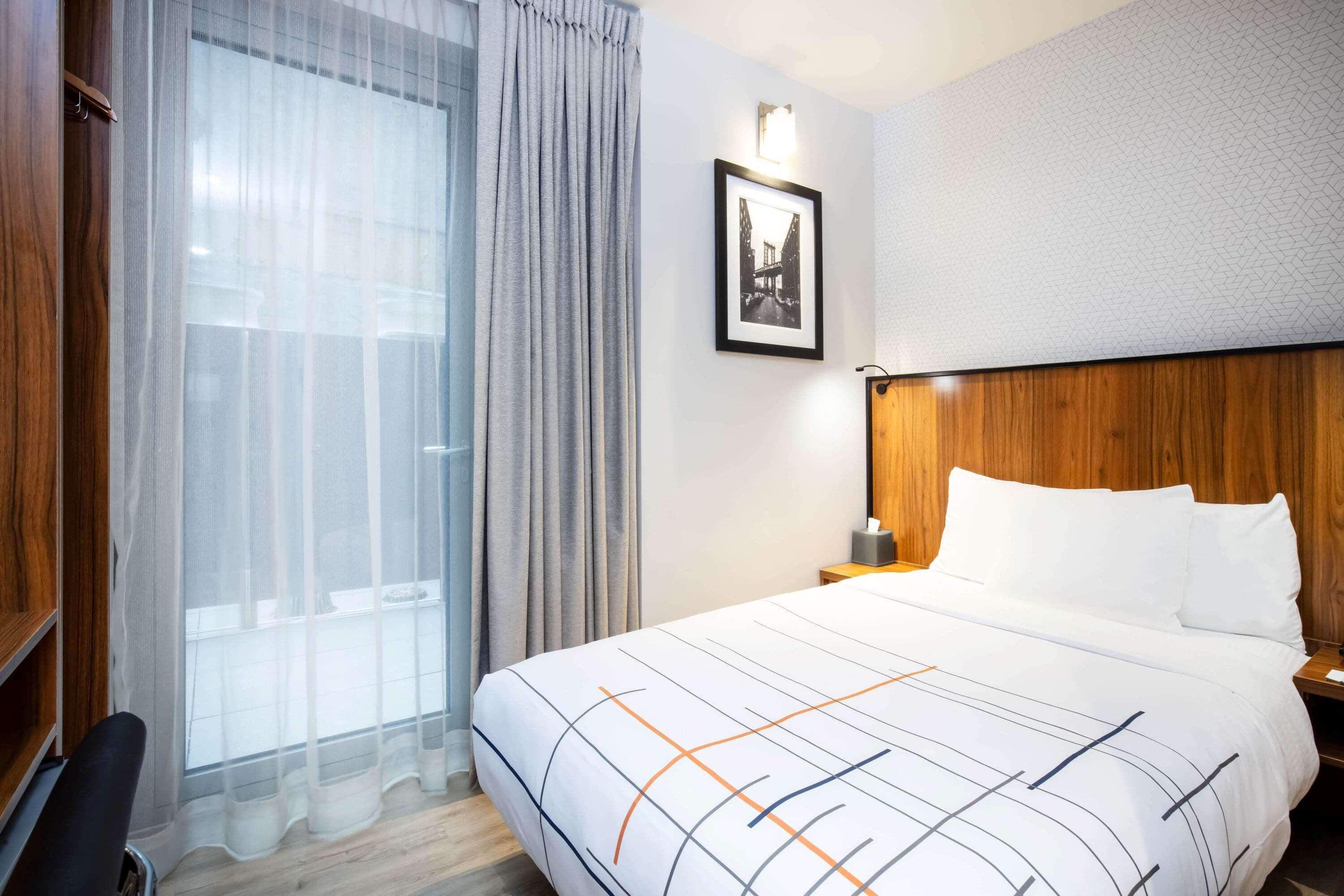La Quinta By Wyndham Time Square South Hotel New York Bagian luar foto