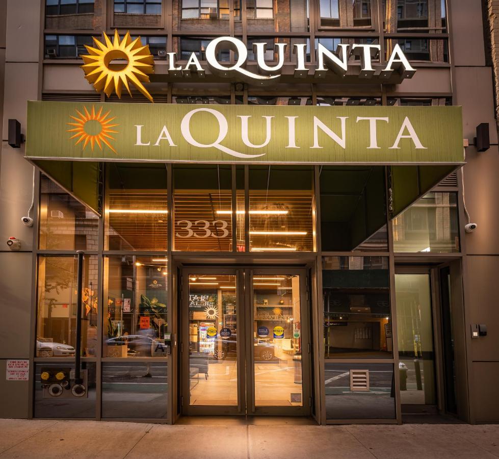 La Quinta By Wyndham Time Square South Hotel New York Bagian luar foto