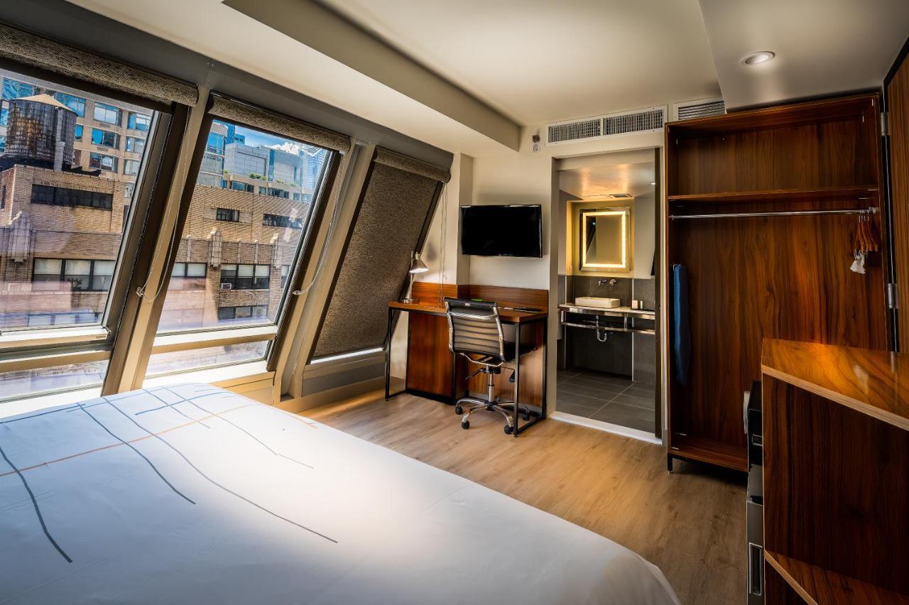 La Quinta By Wyndham Time Square South Hotel New York Bagian luar foto